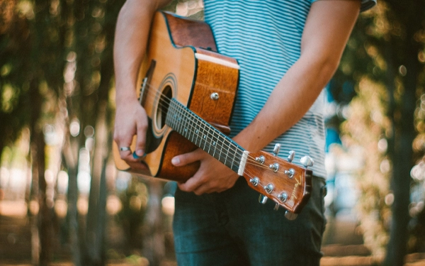 Beginner's Guitar: Strumming Basics